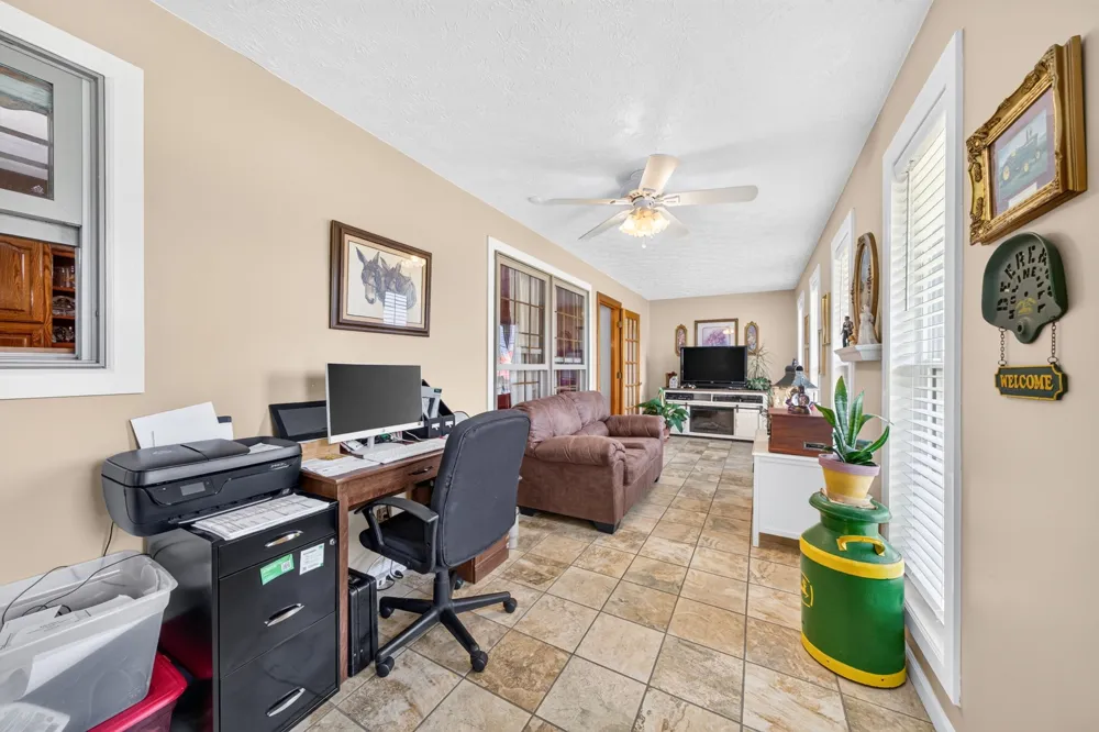 516 Gamaliel Rd Red Boiling Springs, TN 37150