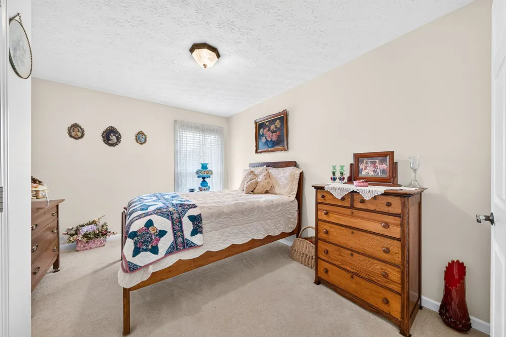 516 Gamaliel Rd Red Boiling Springs, TN 37150