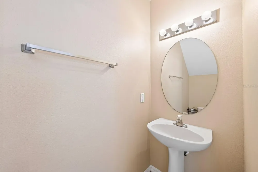102 WILTON CIRCLE Sanford, FL 32773