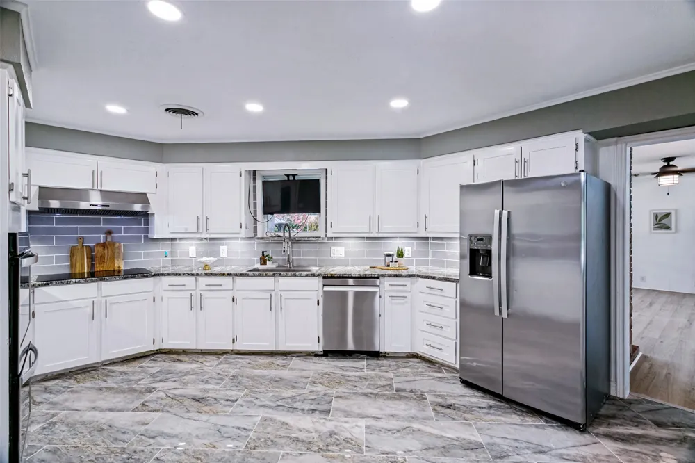 4601 Holiday Lane E North Richland Hills, TX 76180