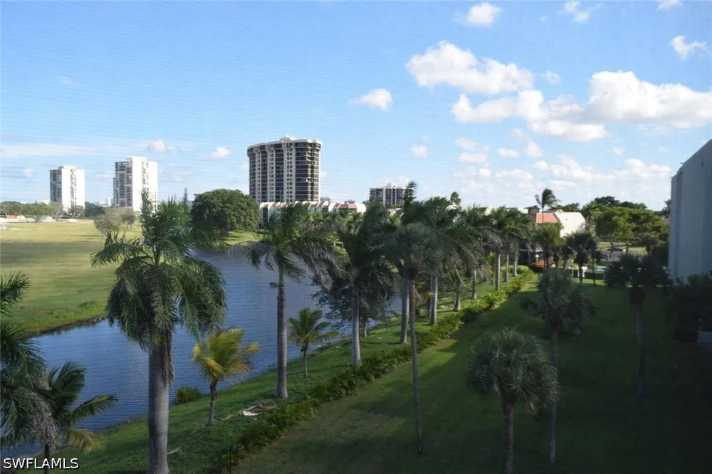 Presidential Way #205 West Palm Beach, FL 33401