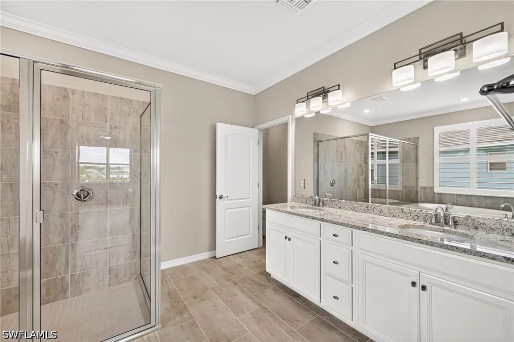 Bonita Landing Circle Bonita Springs, FL 34135