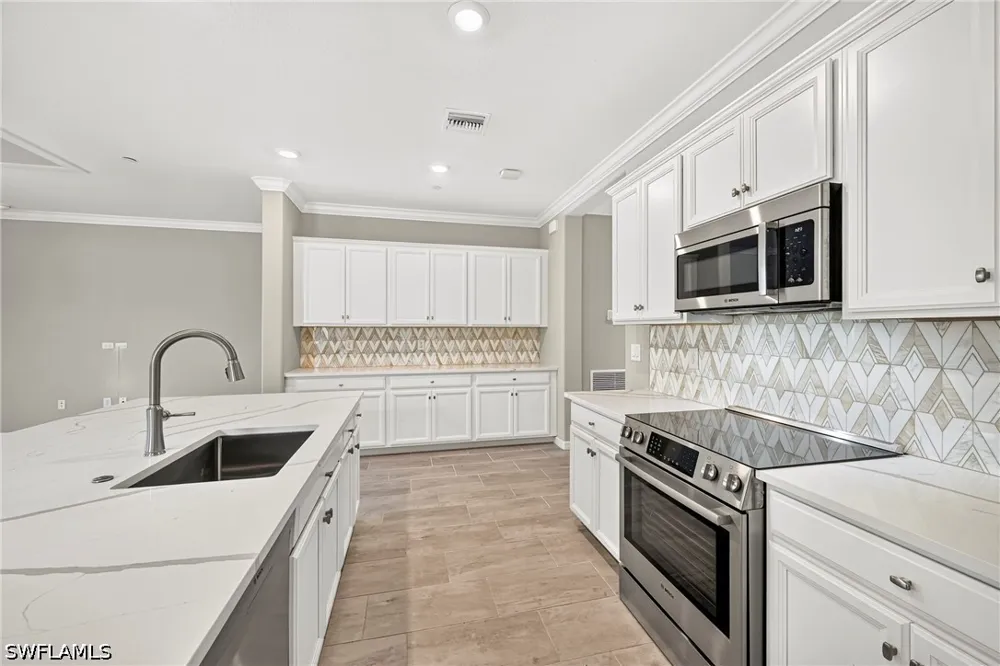 Bonita Landing Circle Bonita Springs, FL 34135