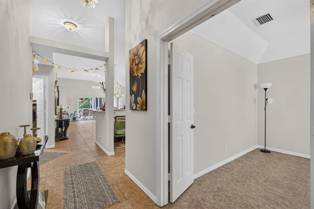 8058 Via Hacienda Riviera Beach, FL 33418