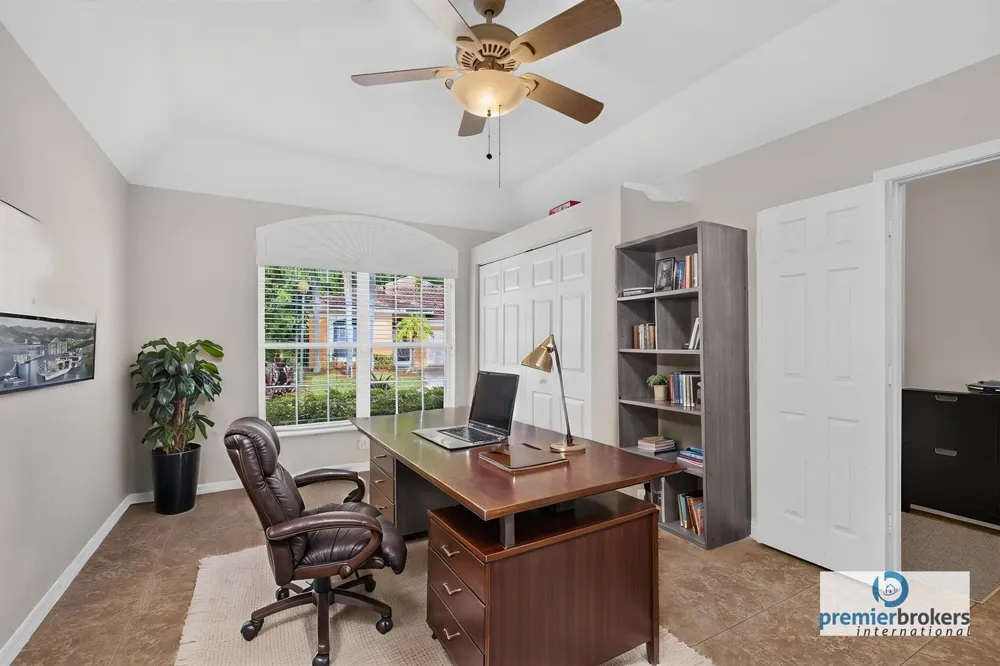 8058 Via Hacienda Riviera Beach, FL 33418