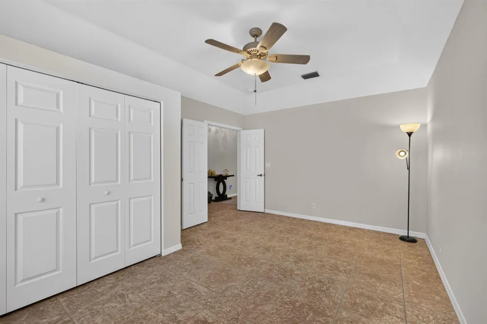 8058 Via Hacienda Riviera Beach, FL 33418