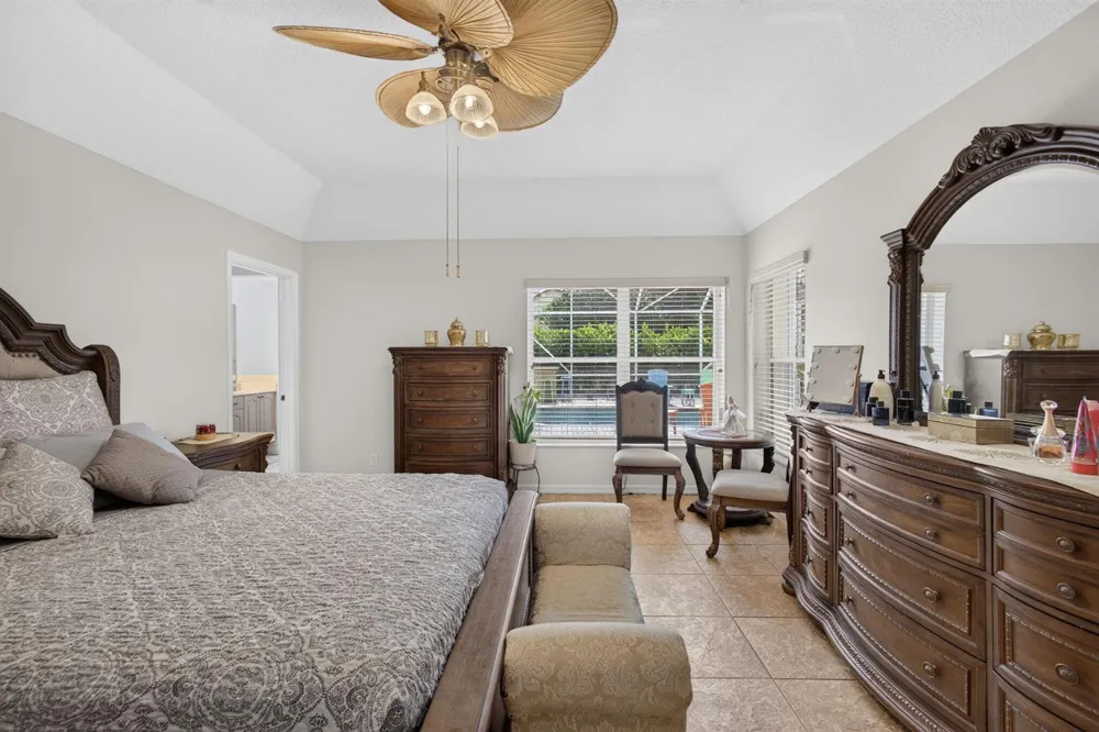 8058 Via Hacienda Riviera Beach, FL 33418