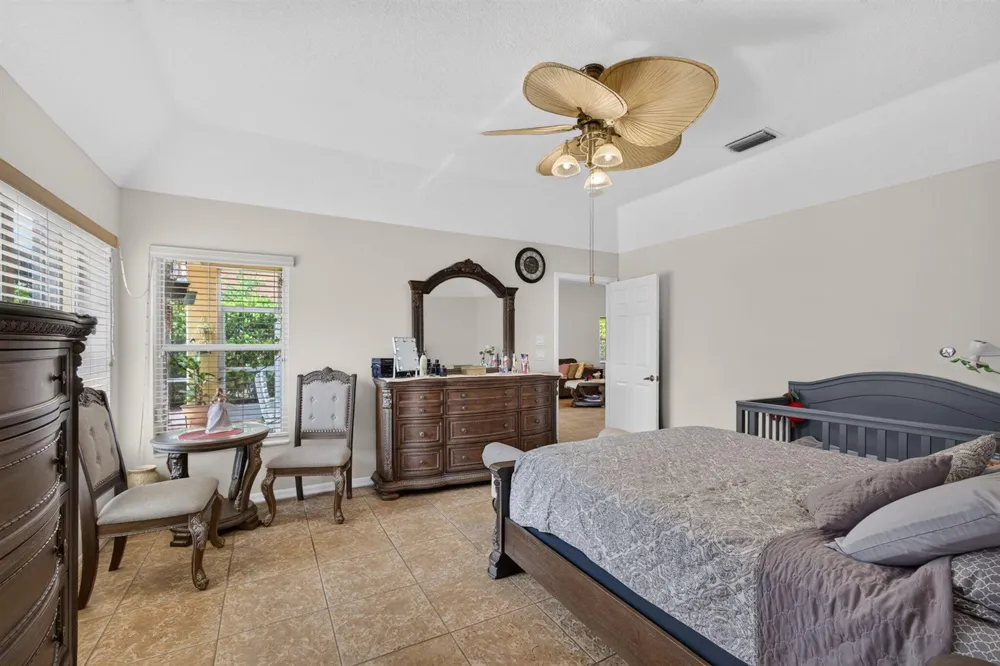 8058 Via Hacienda Riviera Beach, FL 33418