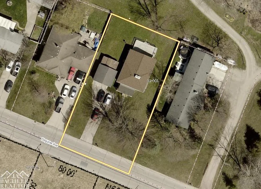 206 Degurse Avenue Marine City City, MI 48039