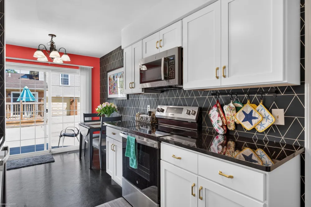 68260 Rosewood Lane Richmond City, MI 48062