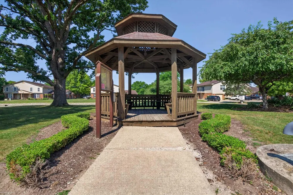 68260 Rosewood Lane Richmond City, MI 48062