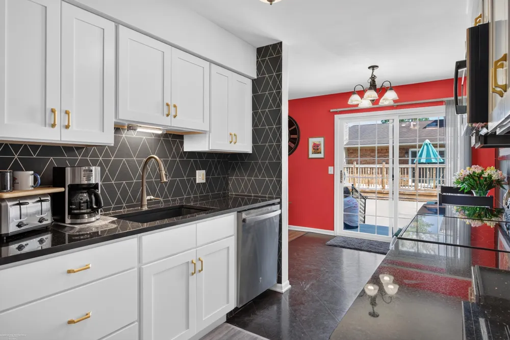 68260 Rosewood Lane Richmond City, MI 48062