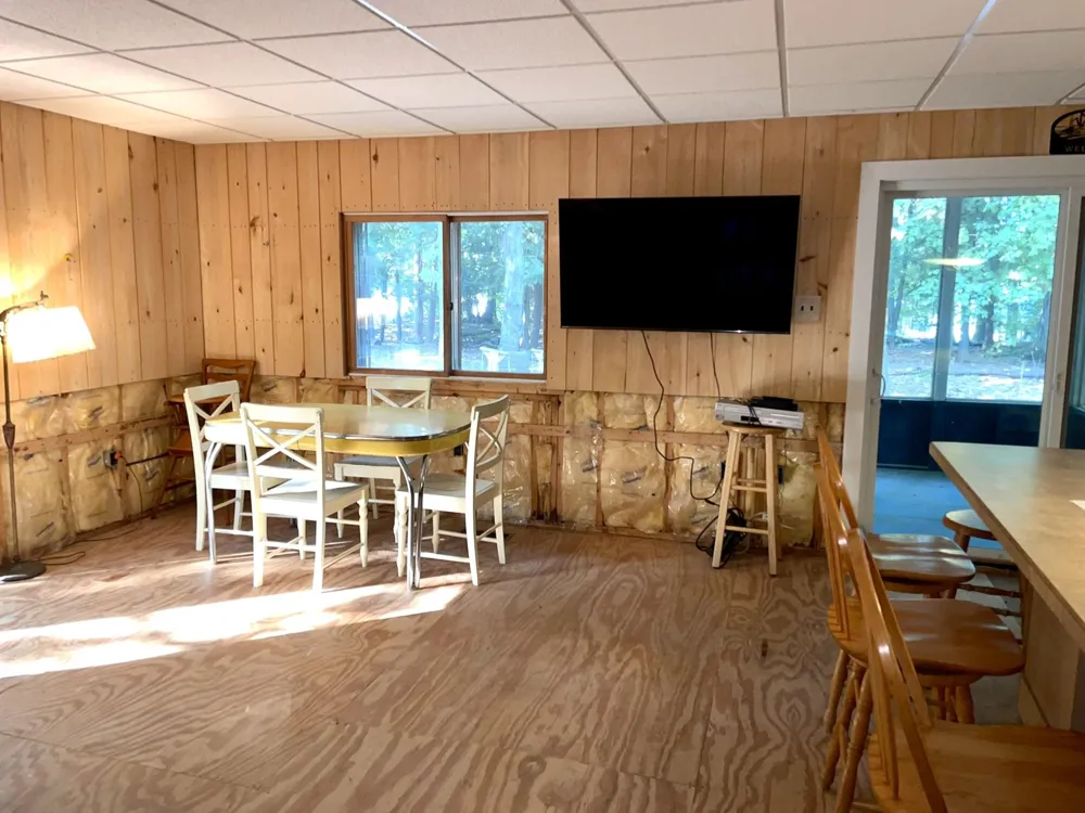 4483 Hickory Avenue Lake Township, MI 49640