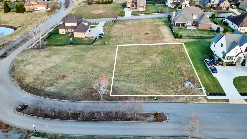 2569 Stone Manor Way Clarksville, TN 37043