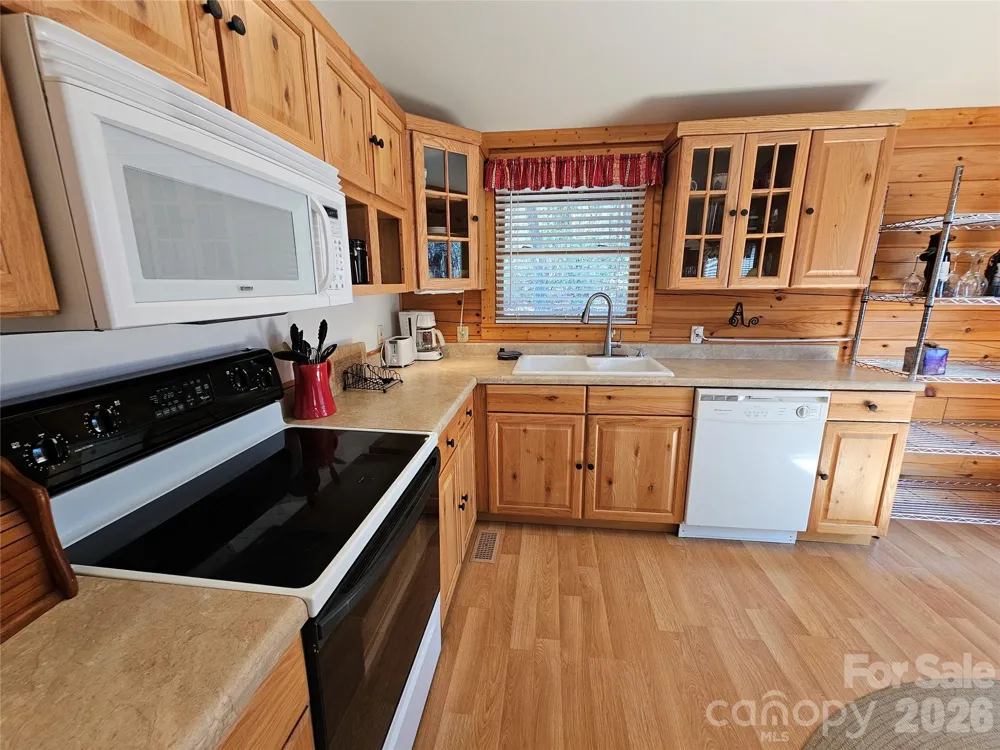 194 Long Ridge Drive Lake Lure, NC 28746