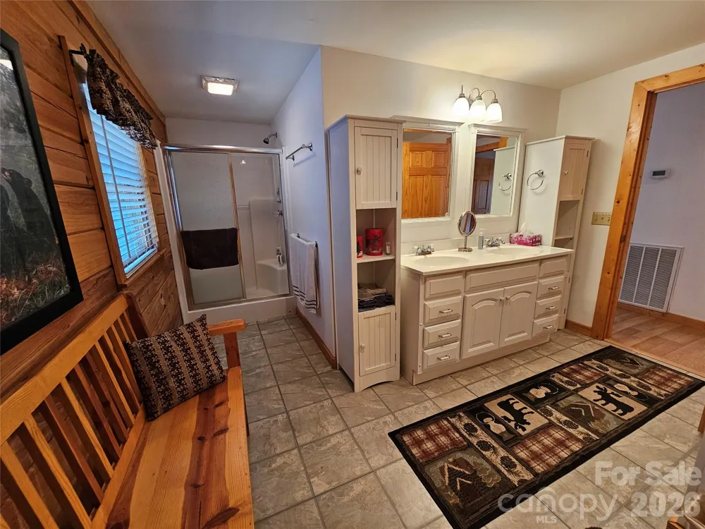 194 Long Ridge Drive Lake Lure, NC 28746