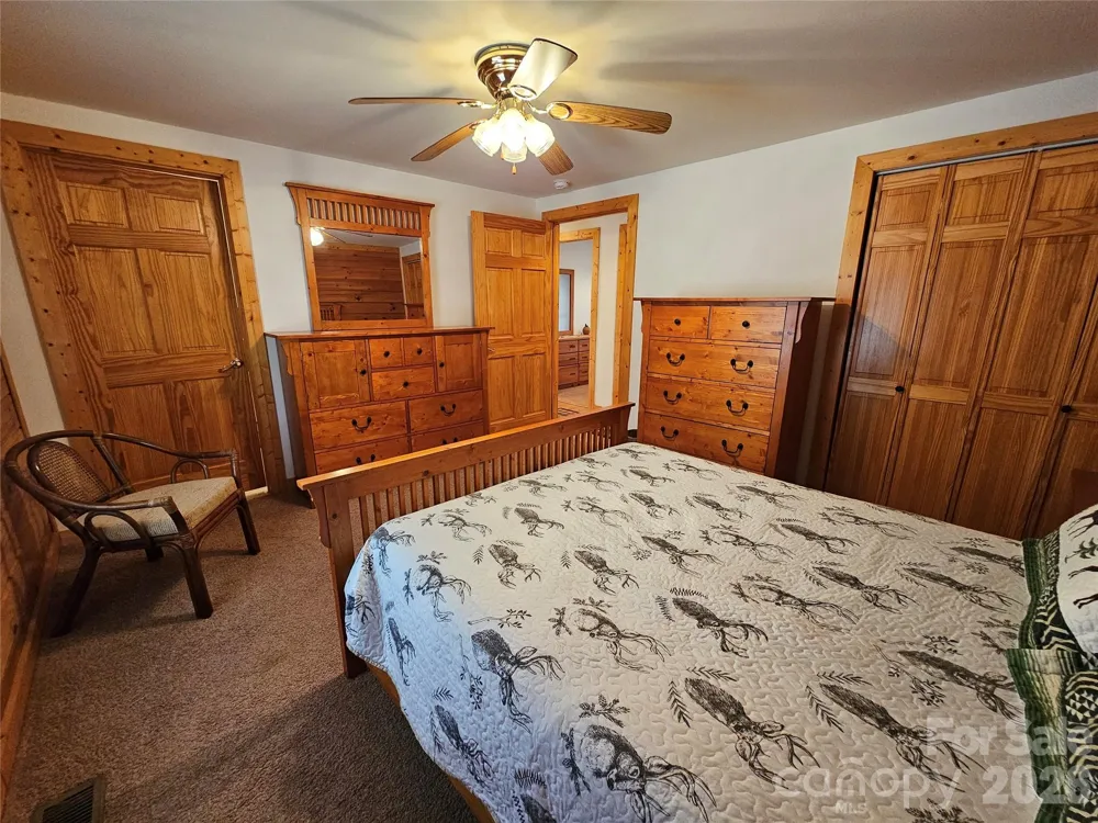 194 Long Ridge Drive Lake Lure, NC 28746