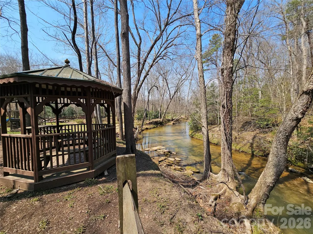194 Long Ridge Drive Lake Lure, NC 28746