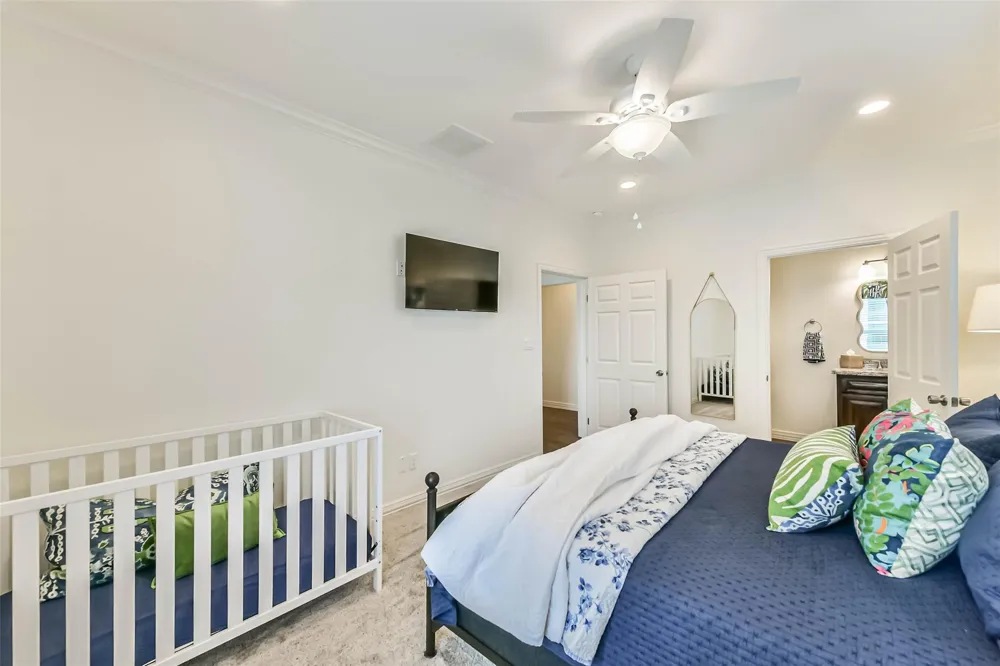 429 Jeanie Lynne Circle Tiki Island, TX 77554