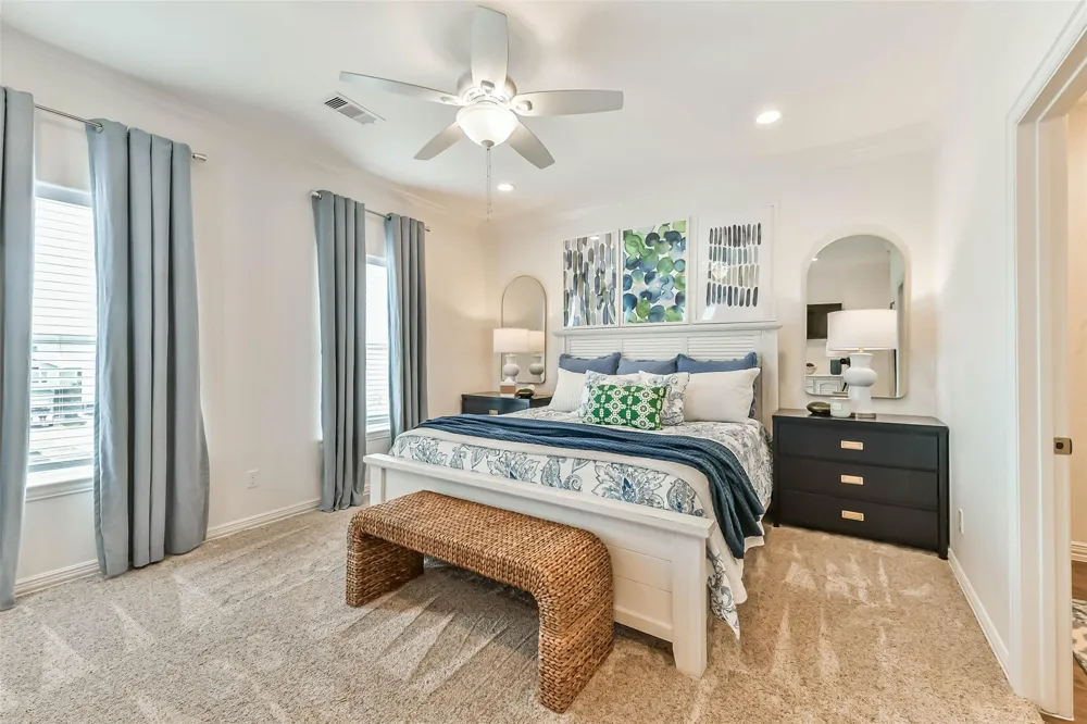429 Jeanie Lynne Circle Tiki Island, TX 77554
