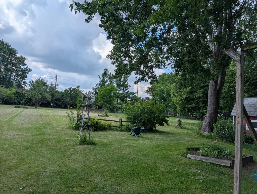 26137 Joy Road Dearborn Heights, MI 48127