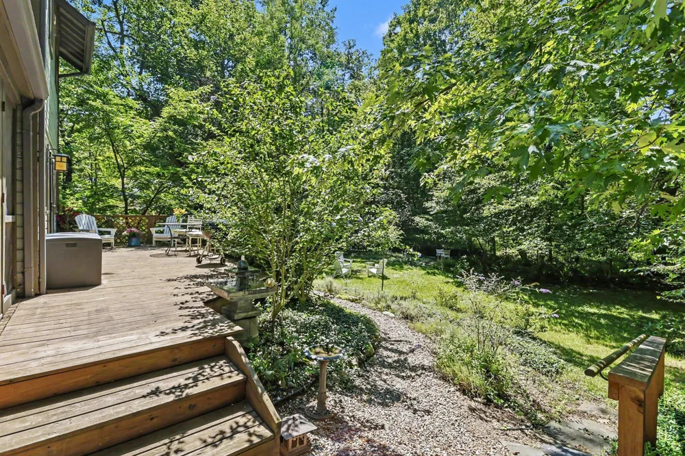 6650 Pine Lane Sawyer, MI 49125