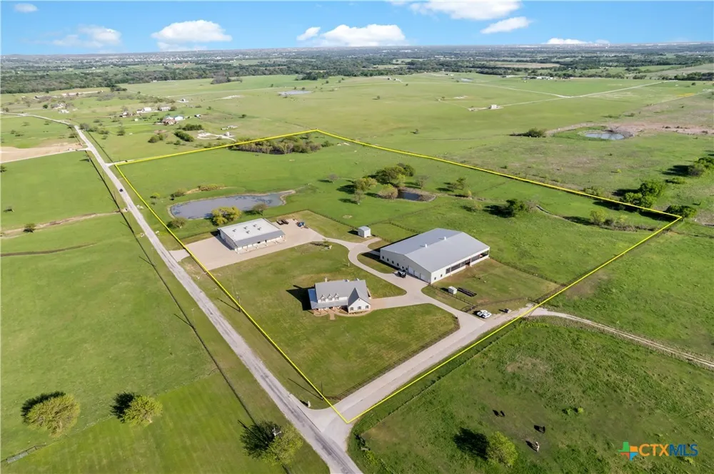 12491 Madison Lane Justin, TX 76247