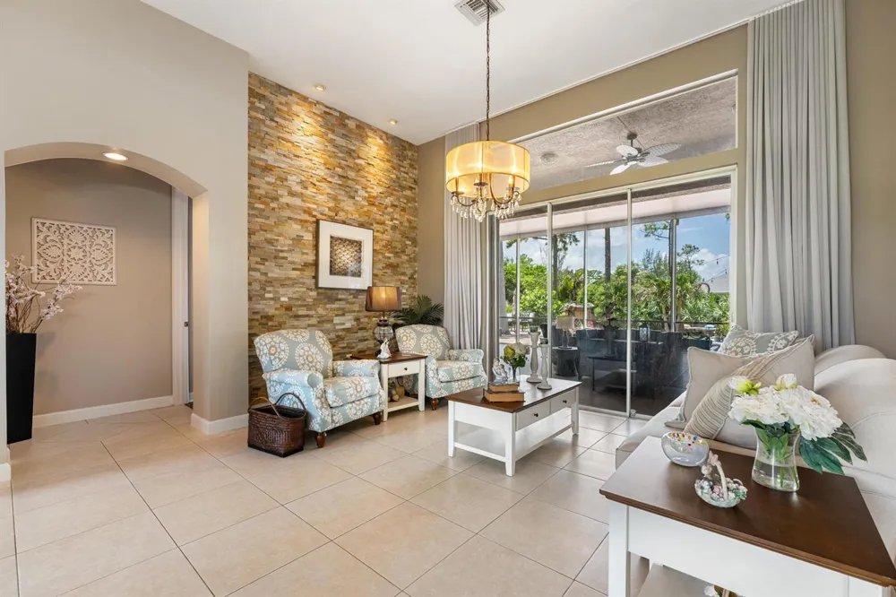 14042 88th Place Loxahatchee, FL 33470