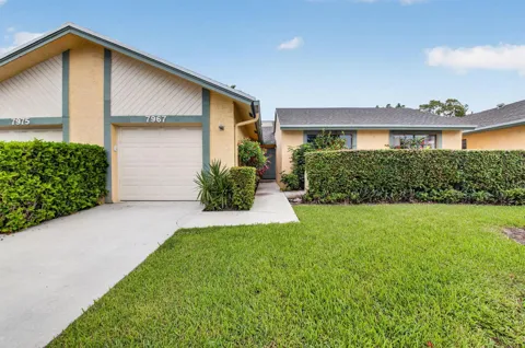 7967 Little Lane