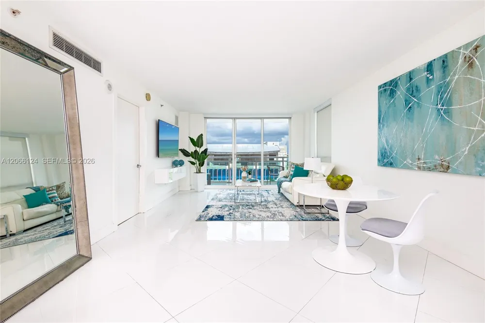 6917 Collins Ave #720 Miami Beach, FL 33141
