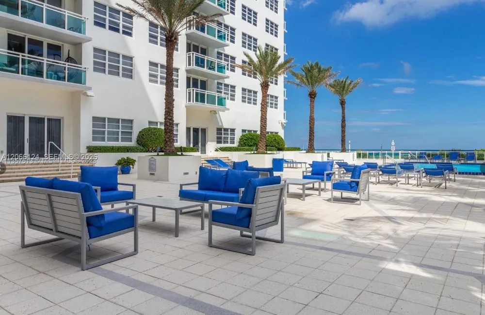 6917 Collins Ave #720 Miami Beach, FL 33141