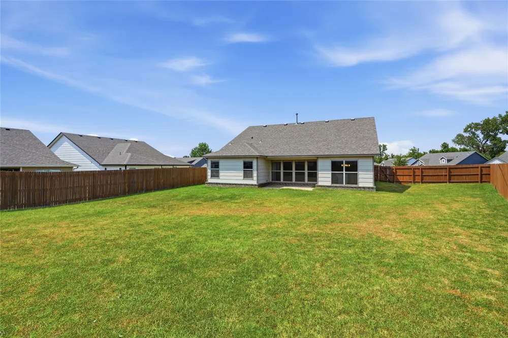 6700 S 20th Place Broken Arrow, OK 74011