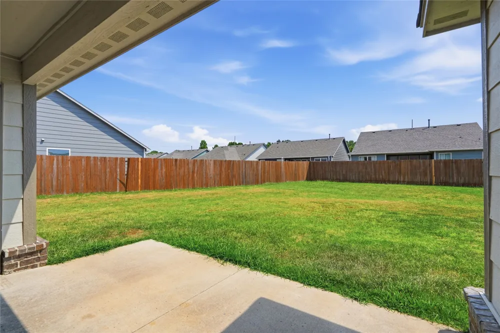 6700 S 20th Place Broken Arrow, OK 74011