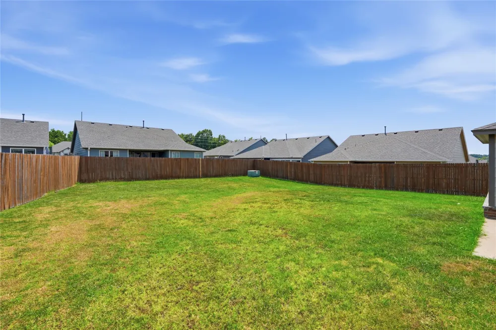 6700 S 20th Place Broken Arrow, OK 74011