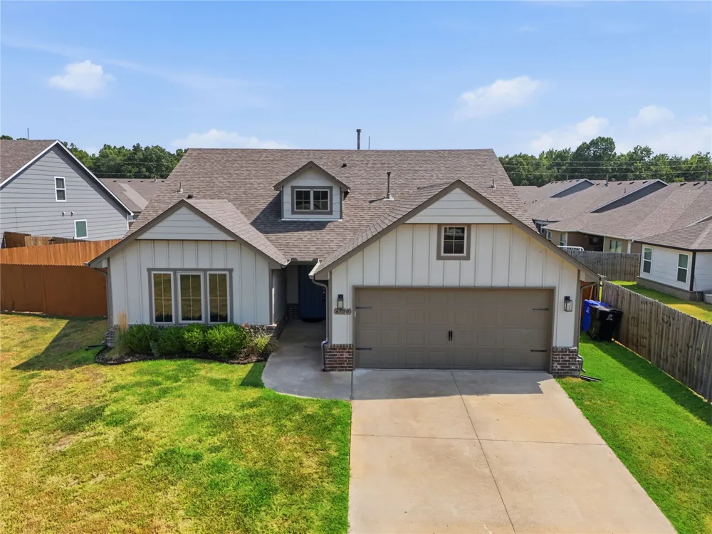 6700 S 20th Place Broken Arrow, OK 74011