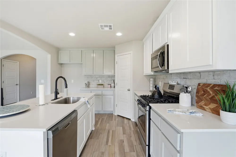 6700 S 20th Place Broken Arrow, OK 74011