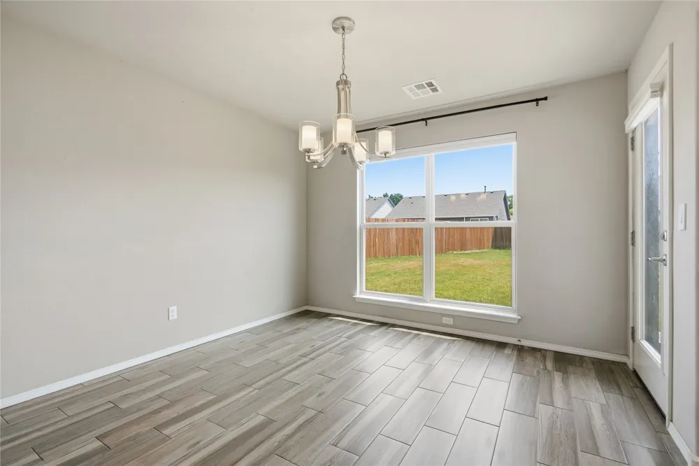 6700 S 20th Place Broken Arrow, OK 74011