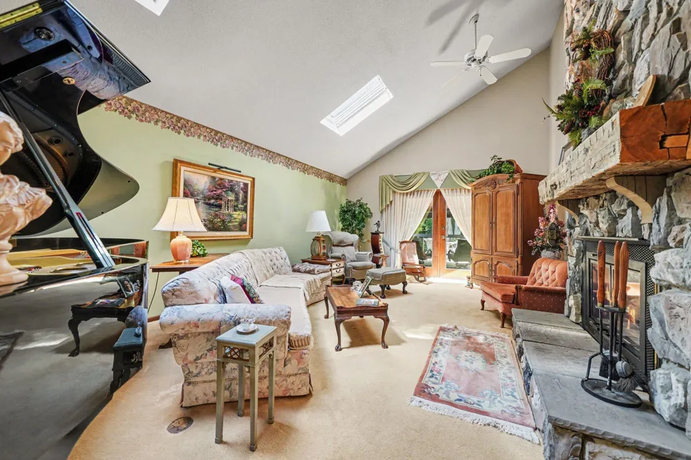 2913 Grange Road Oronoko Charter Township, MI 49103