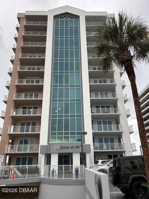 3737 S ATLANTIC AVENUE #401