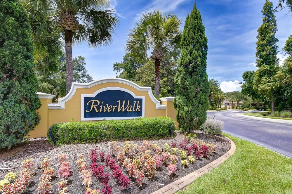 9328 STONE RIVER PLACE Riverview, FL 33578