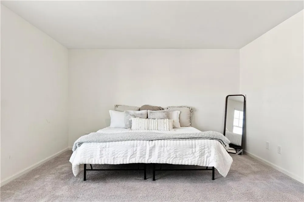 1052 Paddington Drive Cartersville, GA 30120