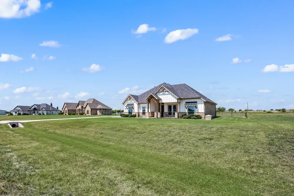 168 Tres Vista Drive Decatur, TX 76234