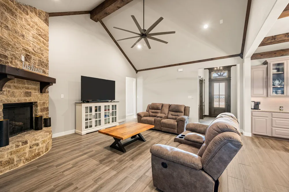 168 Tres Vista Drive Decatur, TX 76234