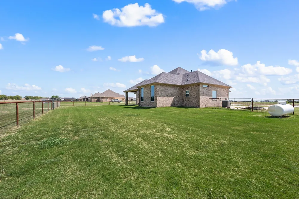 168 Tres Vista Drive Decatur, TX 76234