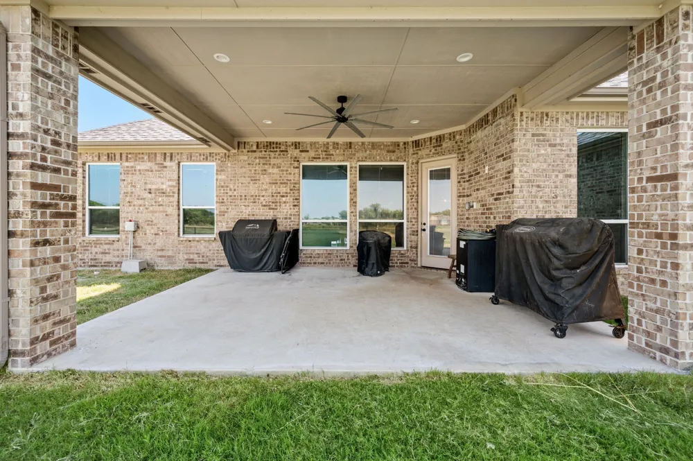 168 Tres Vista Drive Decatur, TX 76234
