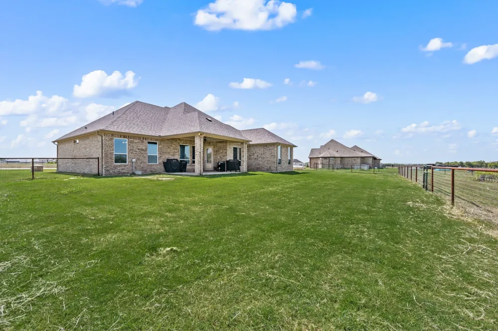 168 Tres Vista Drive Decatur, TX 76234