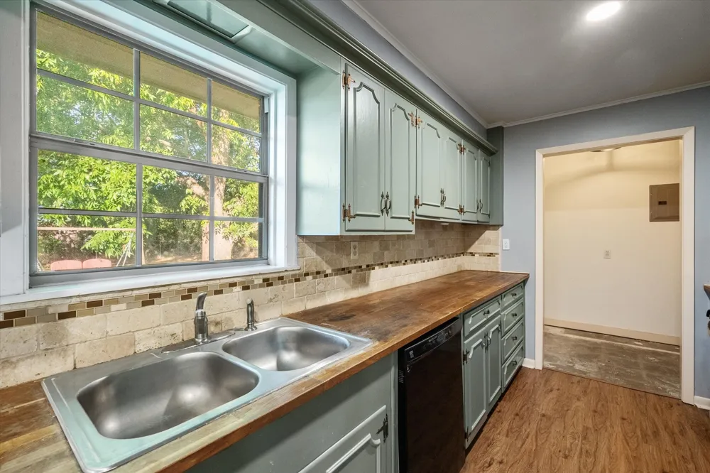 204 Fulton Street Rice, TX 75155