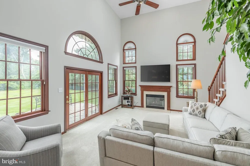 11 TURTLE CREEK DRIVE Mullica Hill, NJ 08062