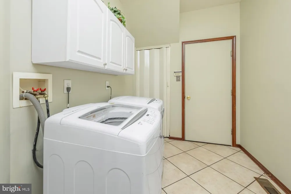 11 TURTLE CREEK DRIVE Mullica Hill, NJ 08062