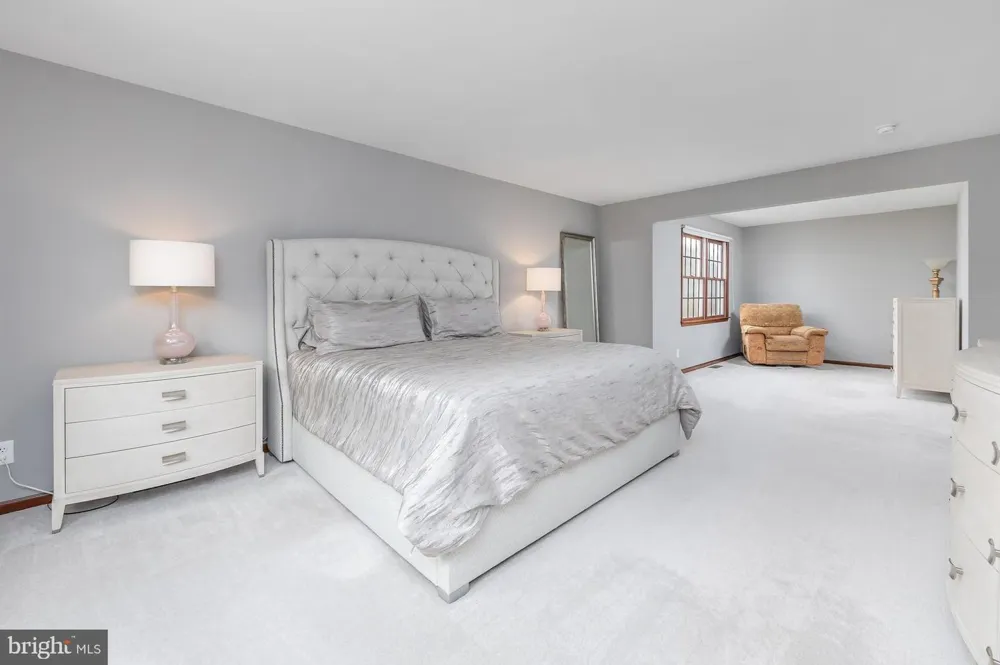 11 TURTLE CREEK DRIVE Mullica Hill, NJ 08062